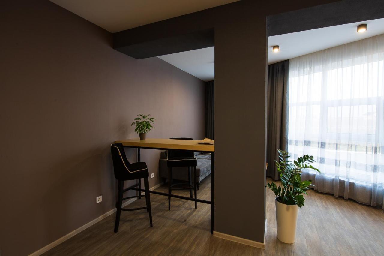 Geography Hotel Veresneve Exterior foto